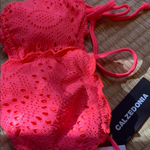 🇮🇹 NWT fluorescent 👙 top - Picture 8 of 9